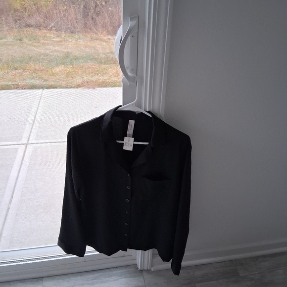 Black Sheer Button-Up Blouse - Picture 3 of 5
